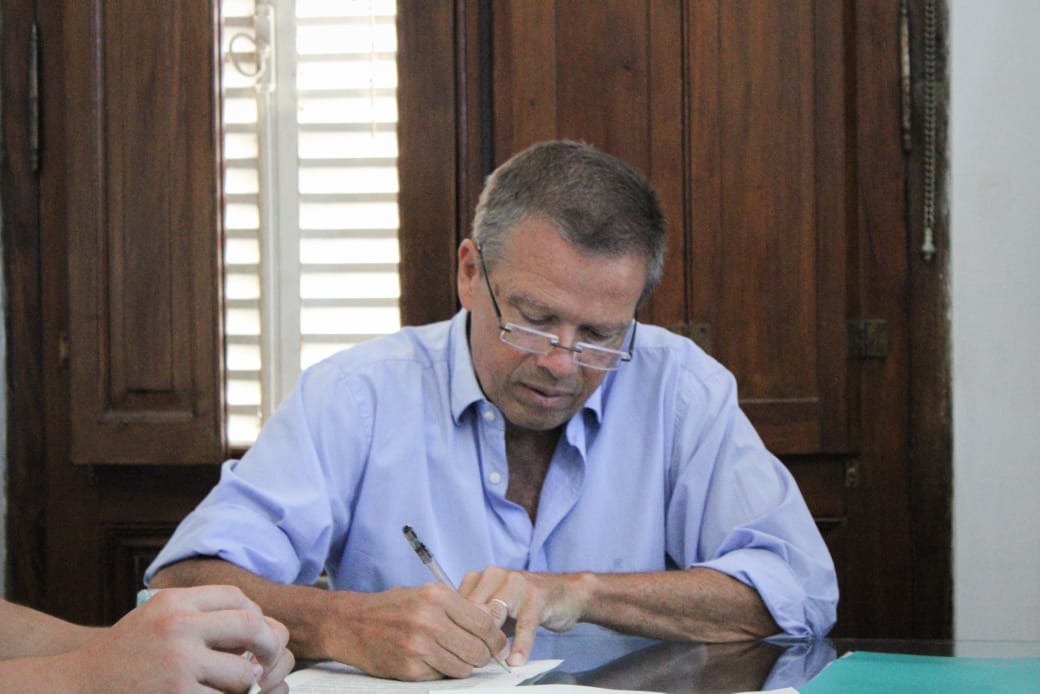 Se firmó el convenio de la Escuela Municipal de Oficios